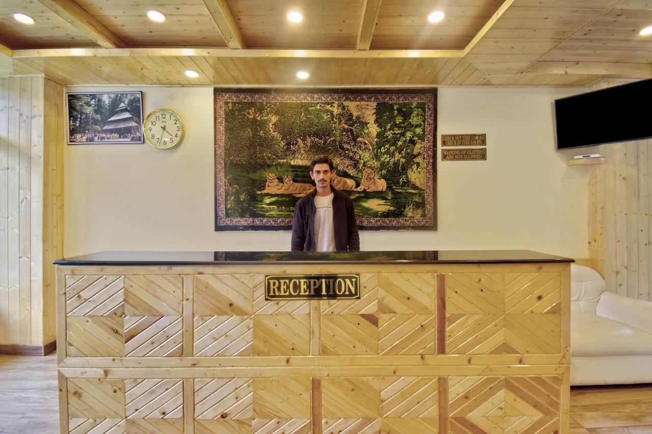 Capital O 42006 Phalguni Regency Hotel Manāli Екстериор снимка